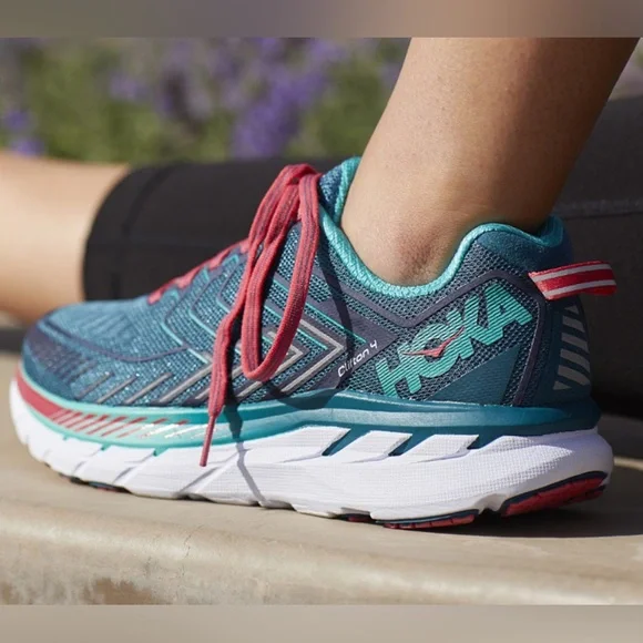 Hoka One One Clifton 4 Running shoe womans-8.5 - Picture 2 of 11